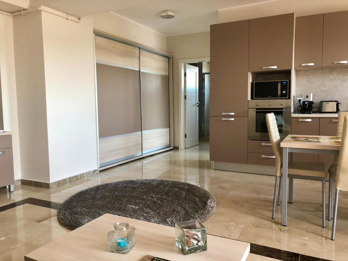 Sophia 3 Luxury Apartments Mamaia Exteriér fotografie