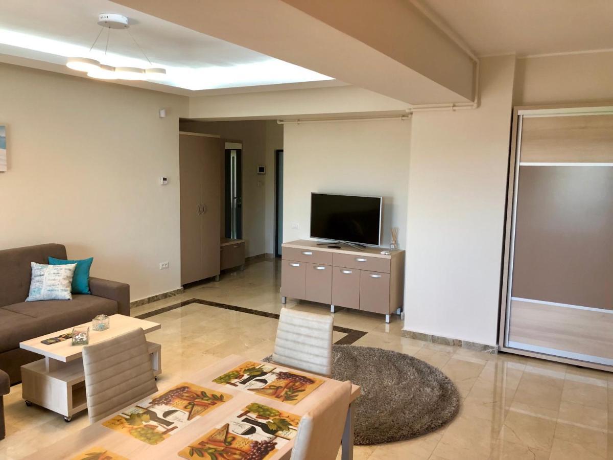 Sophia 3 Luxury Apartments Mamaia Exteriér fotografie